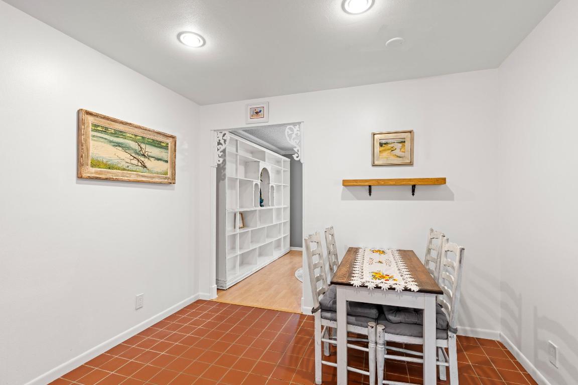 LOXAHATCHEE GROVES IN - Residential