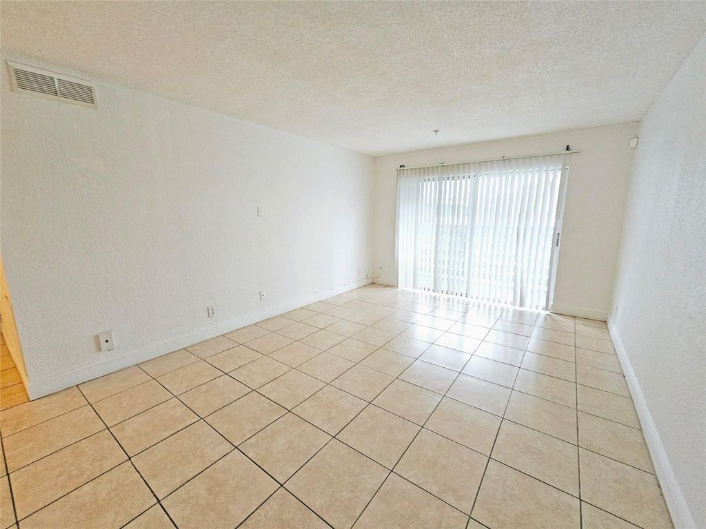Photo of 4251 NW 5th Street #232, Plantation, FL 33317 (MLS # F10455451)