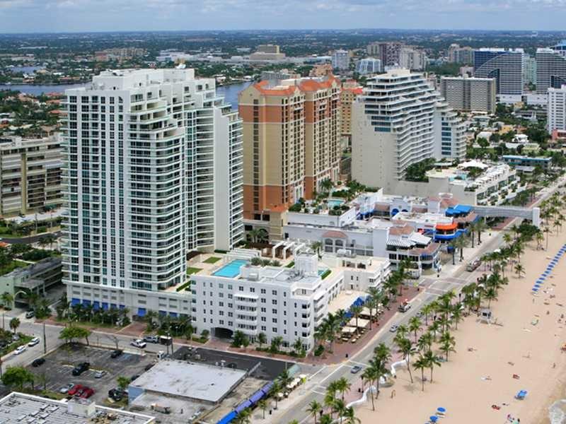 Las Olas Beach Club - Residential