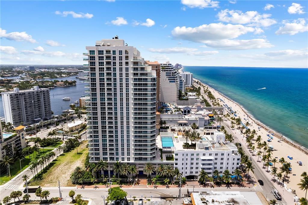 Las Olas Beach Club - Residential