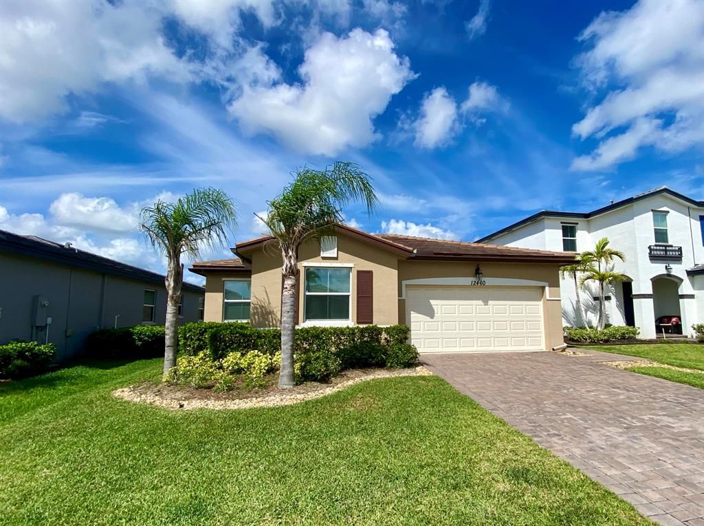 Photo of 12460 NW Mcgregor Lane, Port Saint Lucie, FL 34987 (MLS # R10722647)