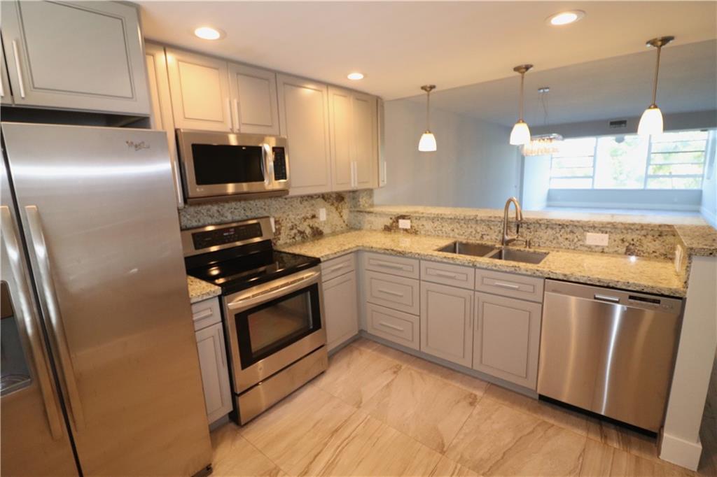 Cypress Reach - Residential