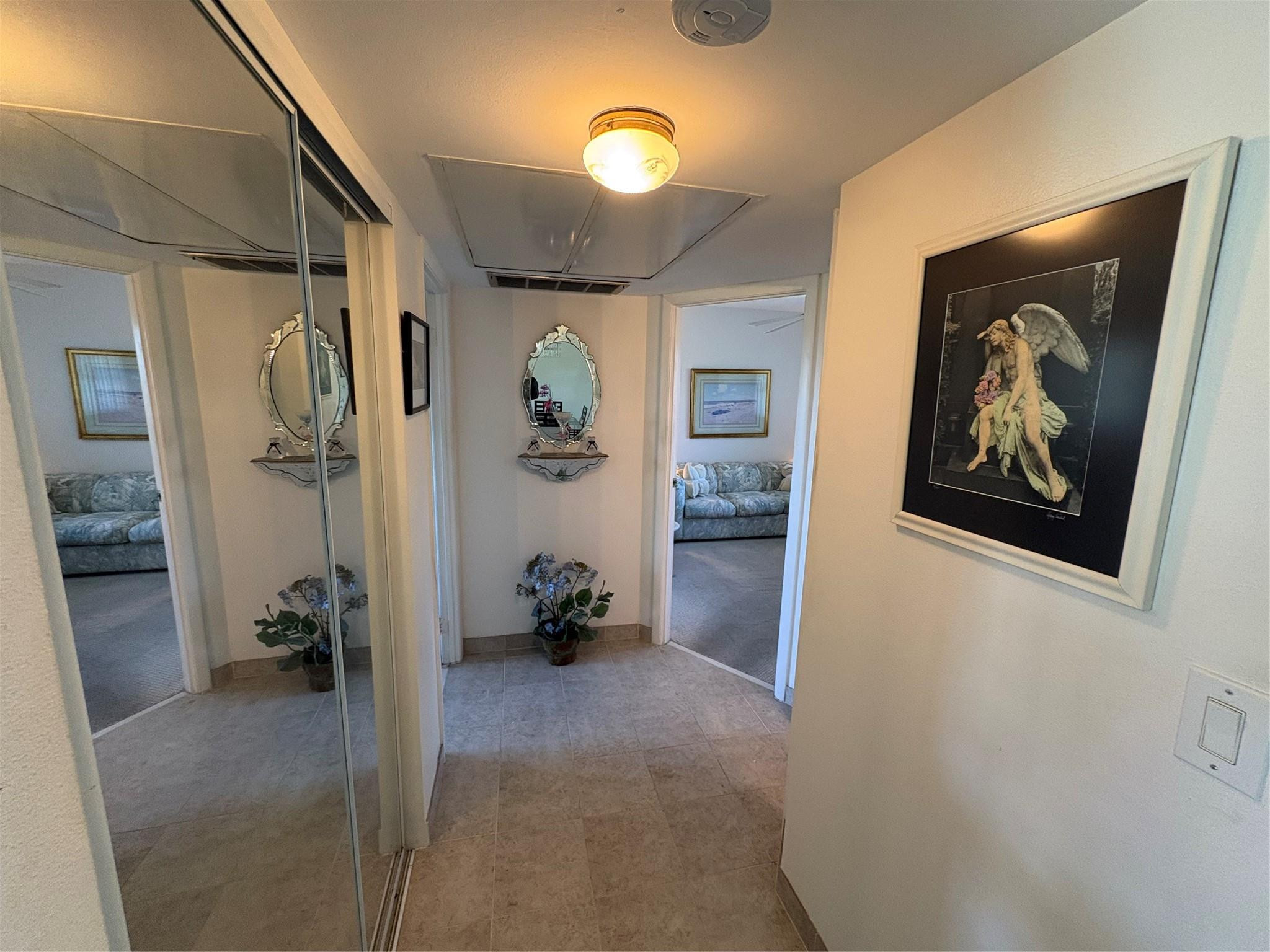 HAWAIIAN GARDEN - Residential