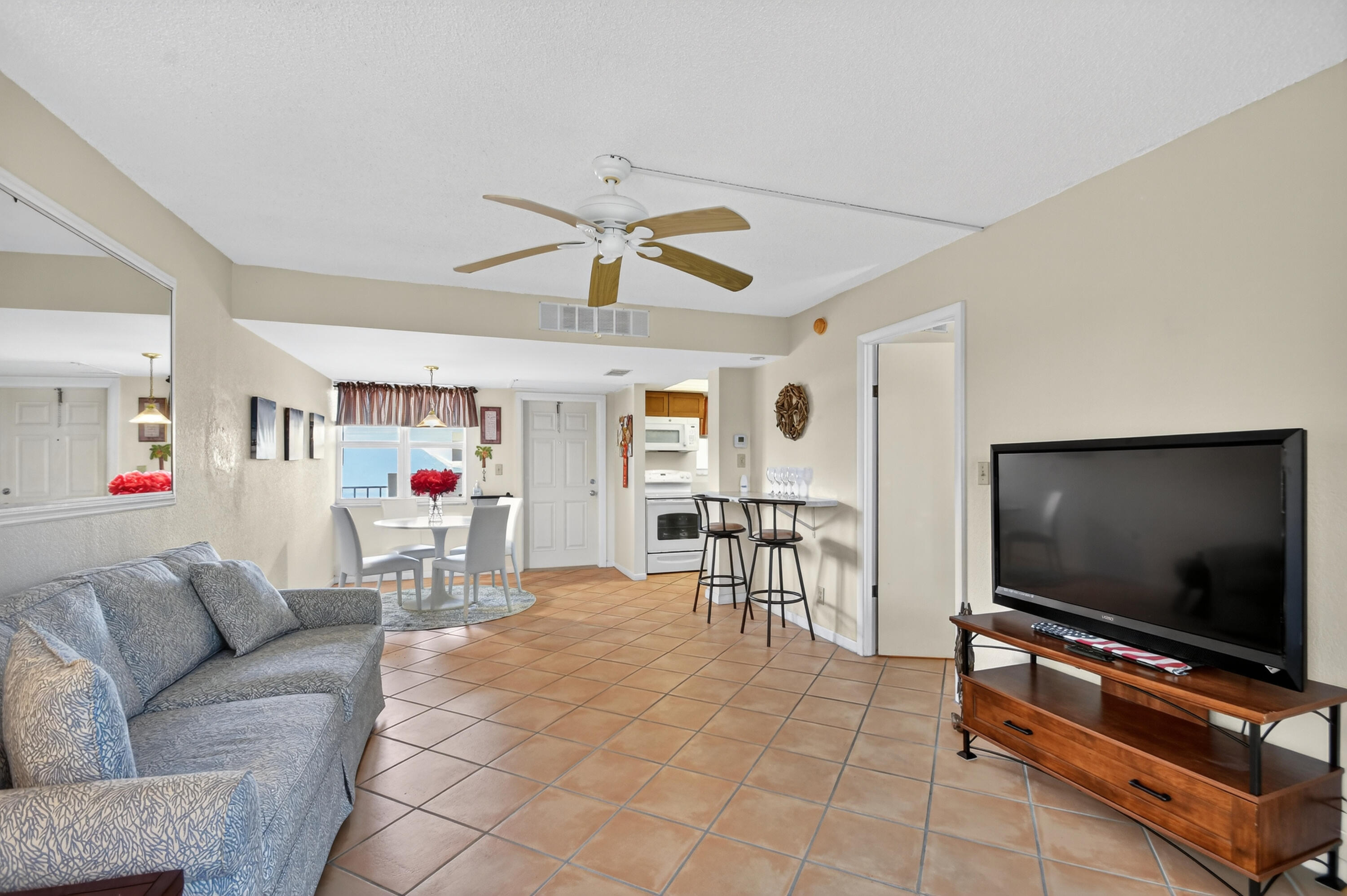 SEACREST VILLAS CONDO - Residential Lease