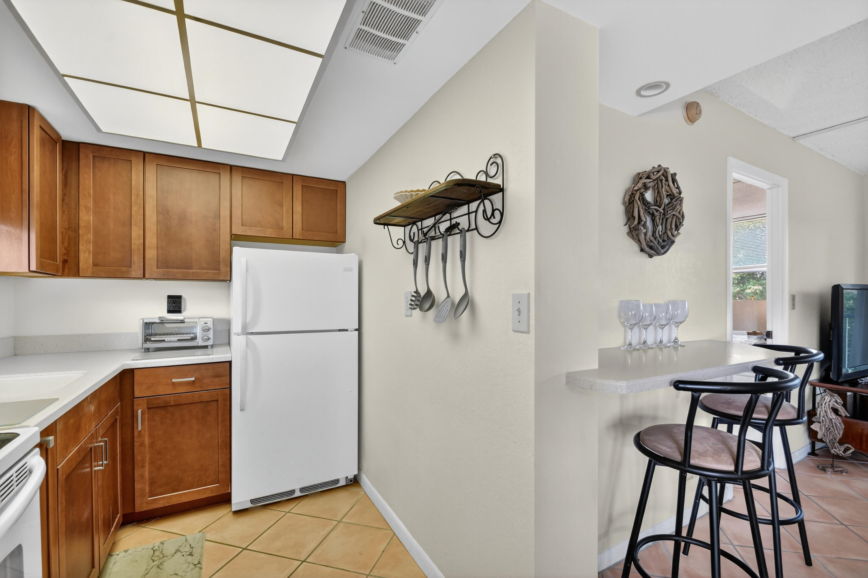 SEACREST VILLAS CONDO - Residential Lease