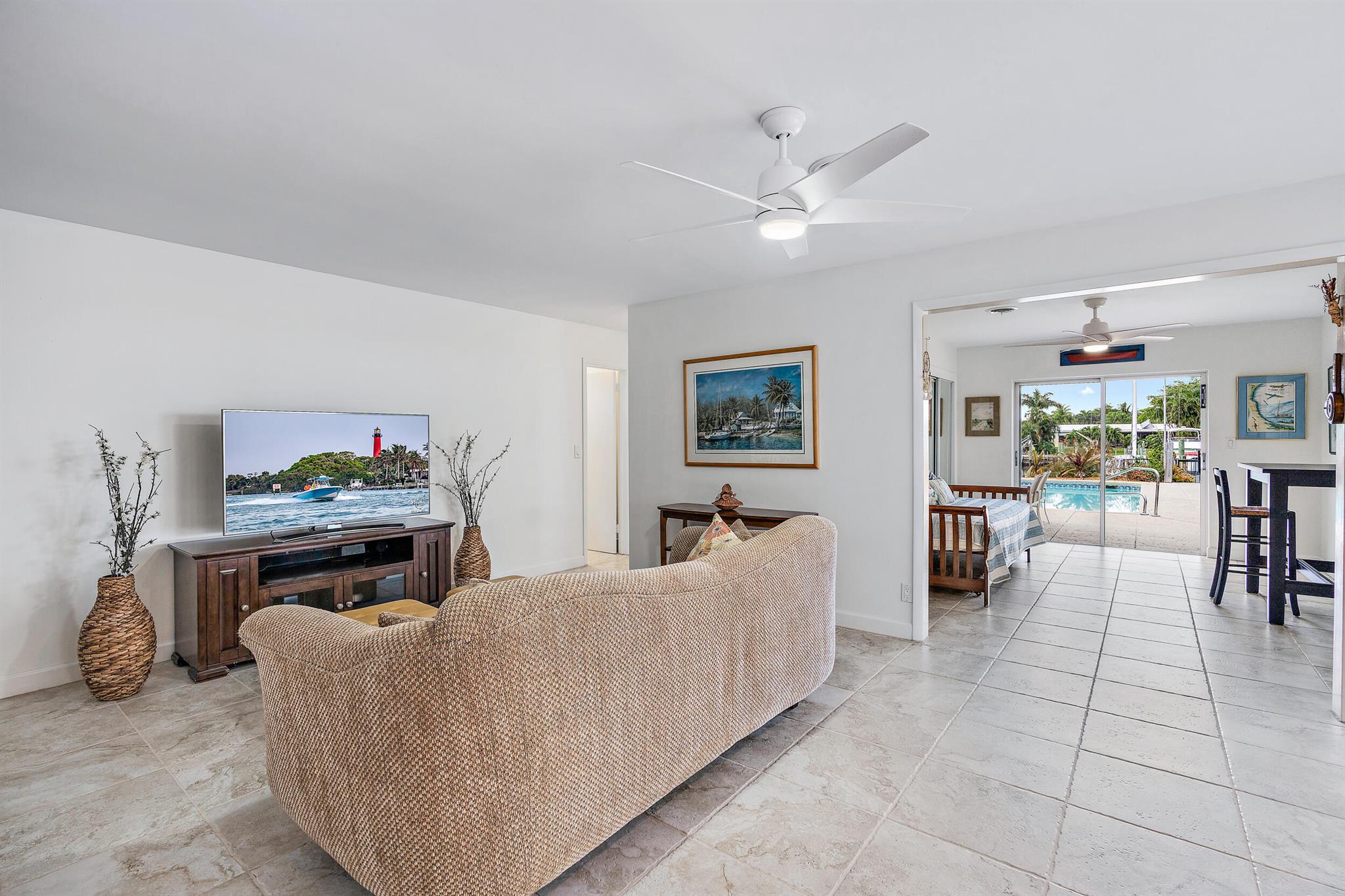 NORTH PALM BEACH VILLAGE - Residential Lease