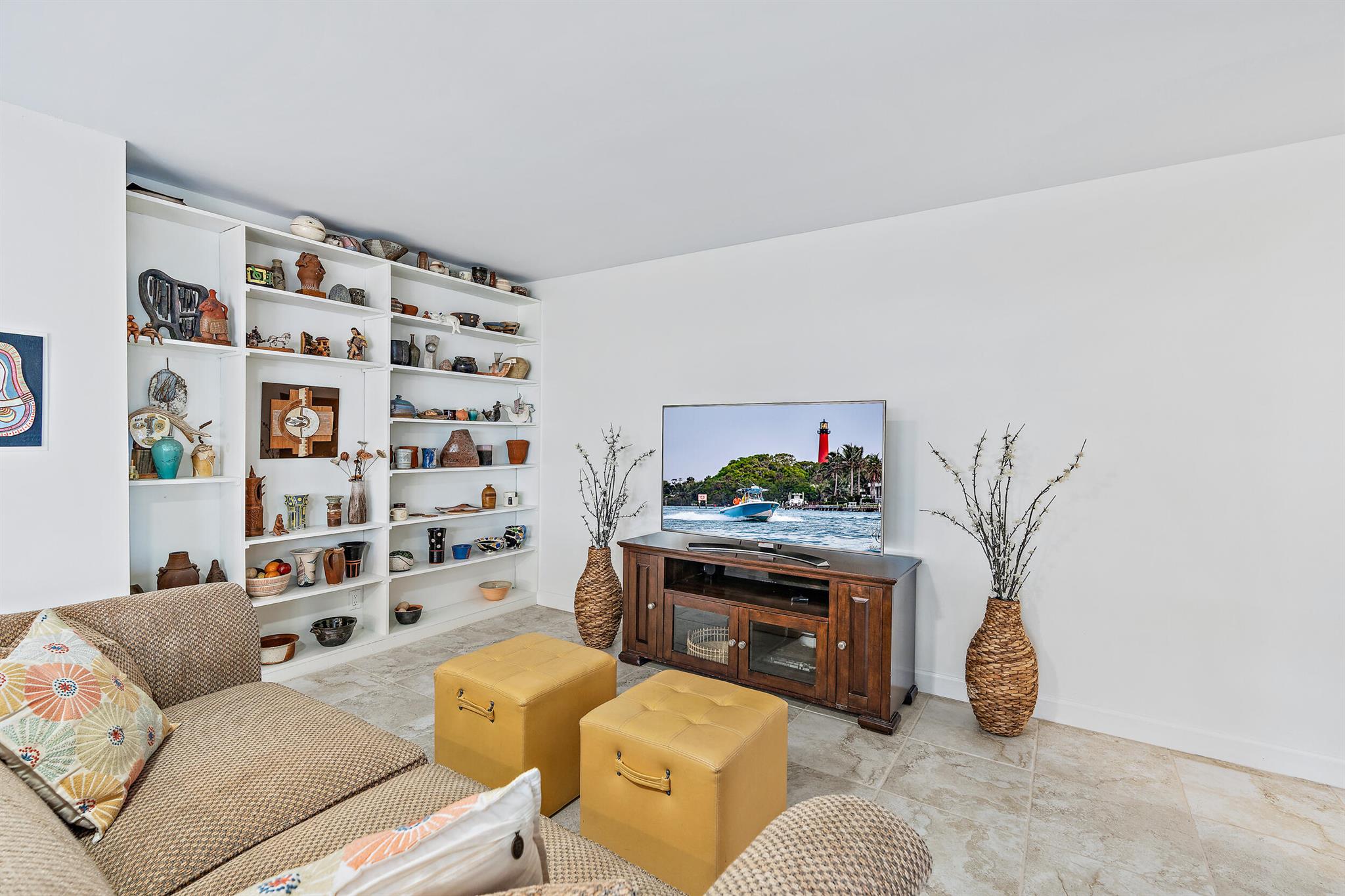 NORTH PALM BEACH VILLAGE - Residential Lease