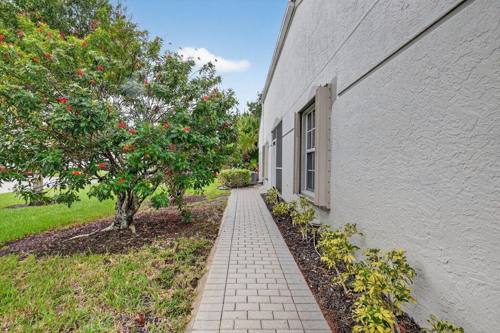 Photo of 8421 Logia Circle, Boynton Beach, FL 33472 (MLS # R11131072)