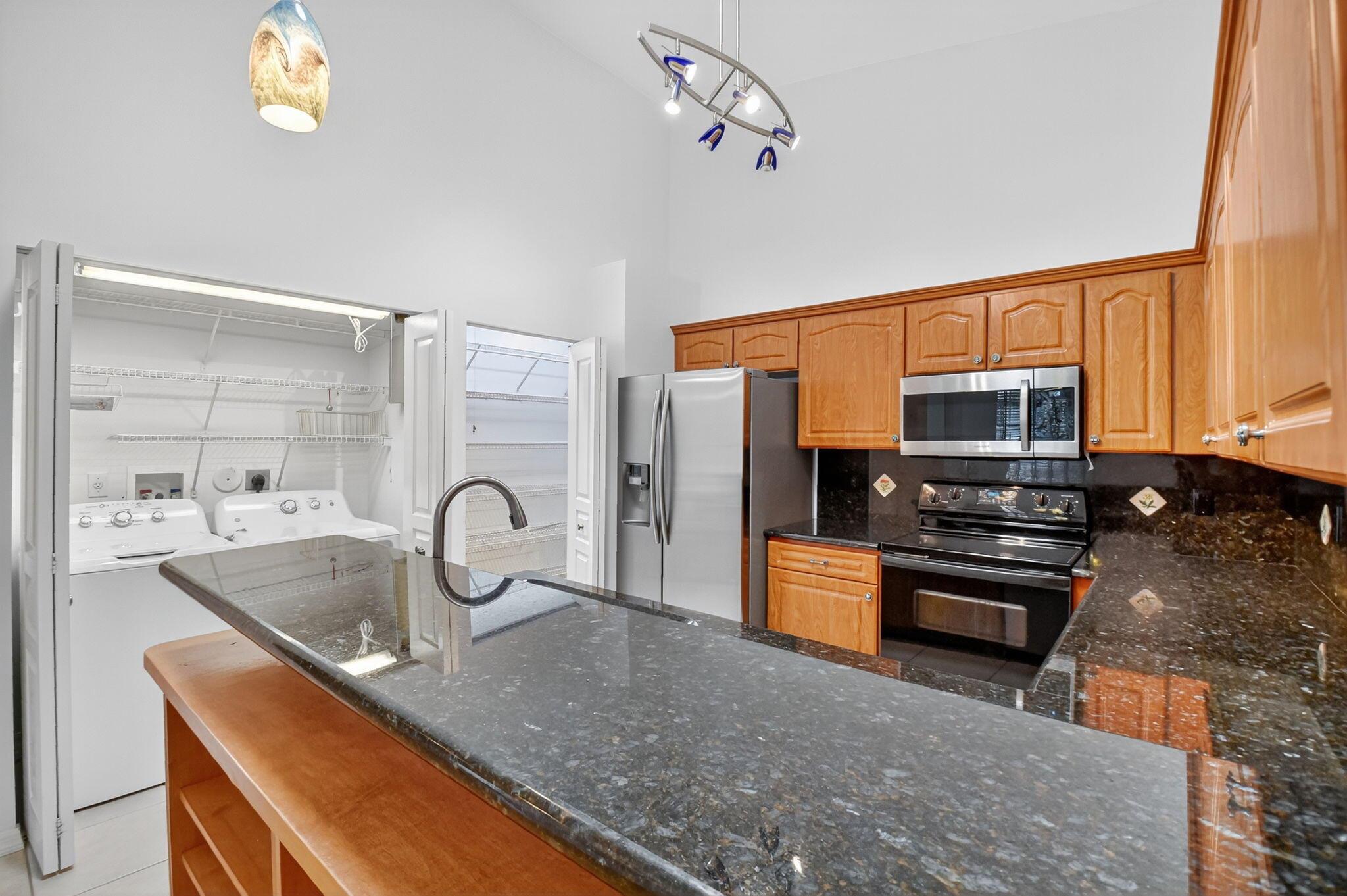 Venetian Isles - Residential