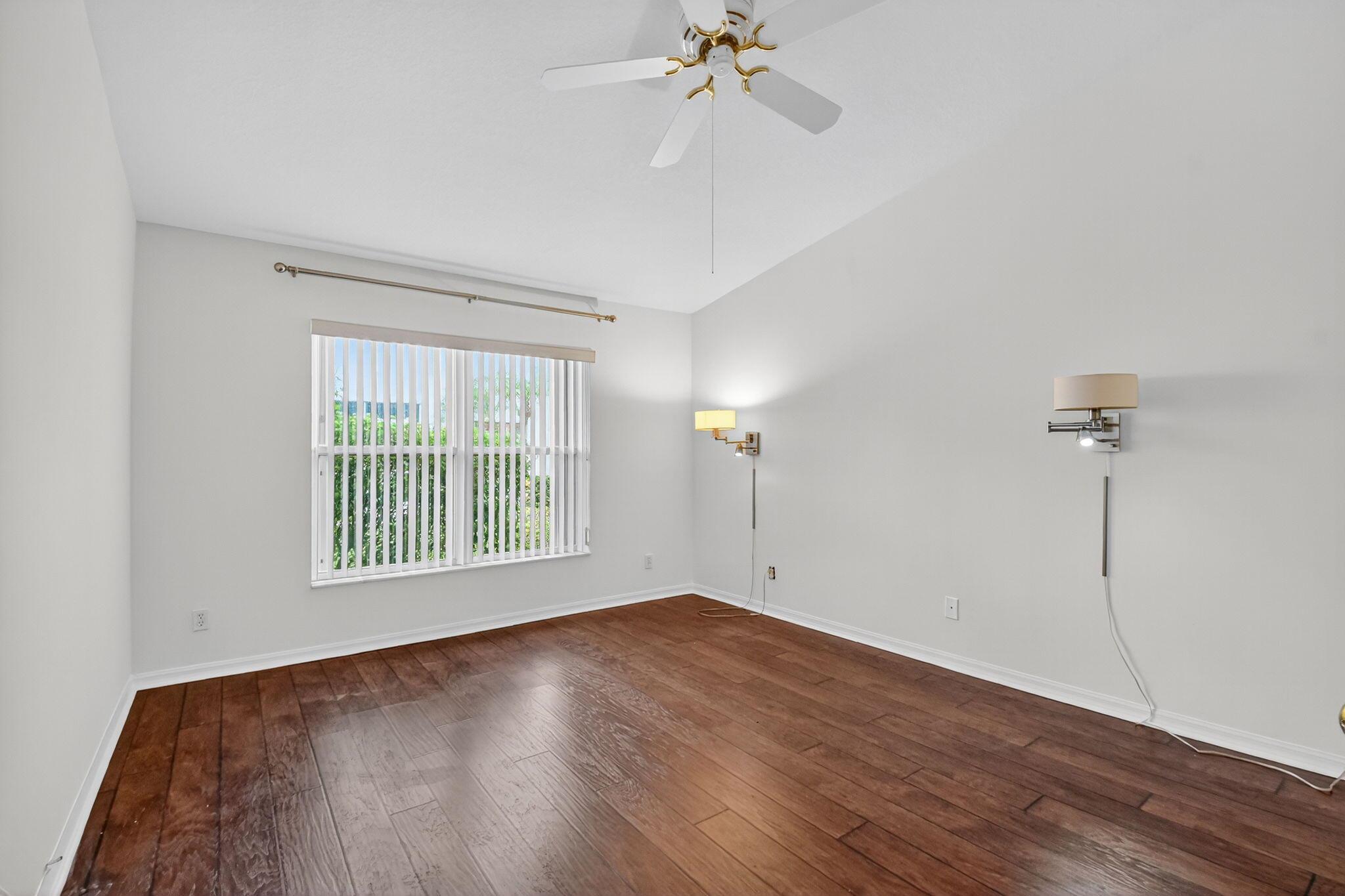 Venetian Isles - Residential