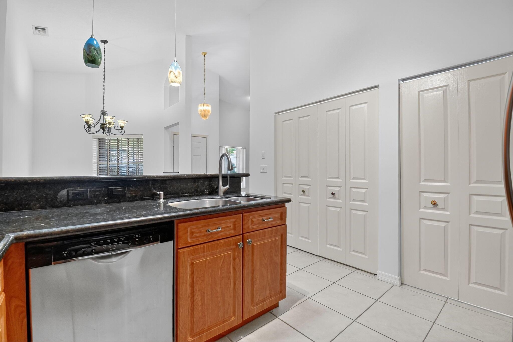 Venetian Isles - Residential