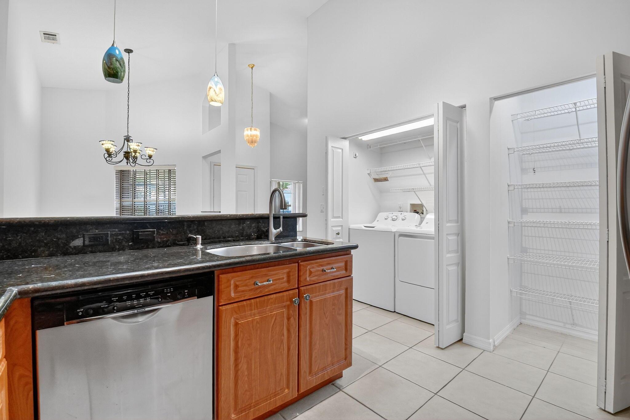 Venetian Isles - Residential