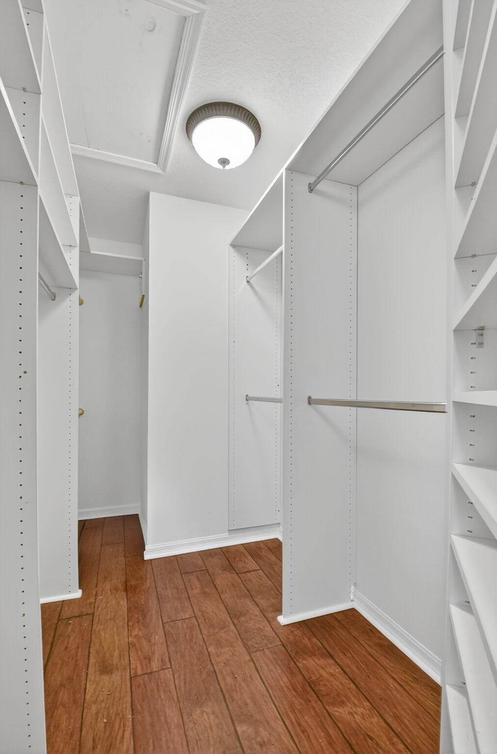 Venetian Isles - Residential