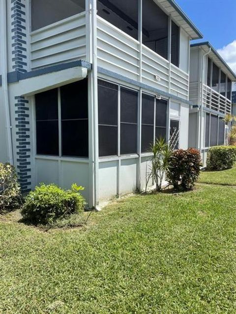307 Tuscany F Lane 307 Delray Beach FL 33446