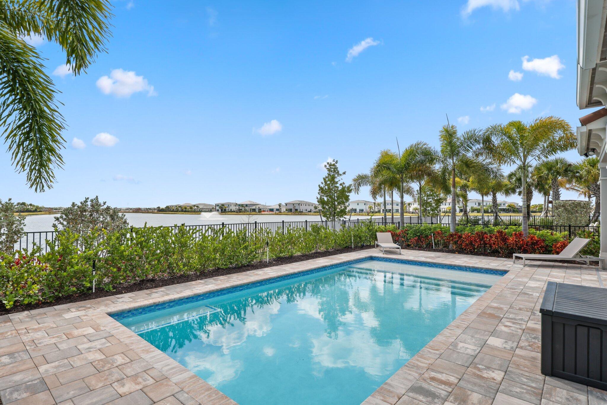 AVONDALE AT AVENIR - Residential