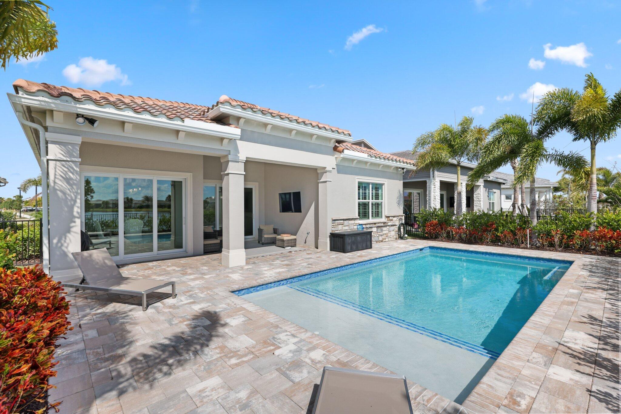 AVONDALE AT AVENIR - Residential