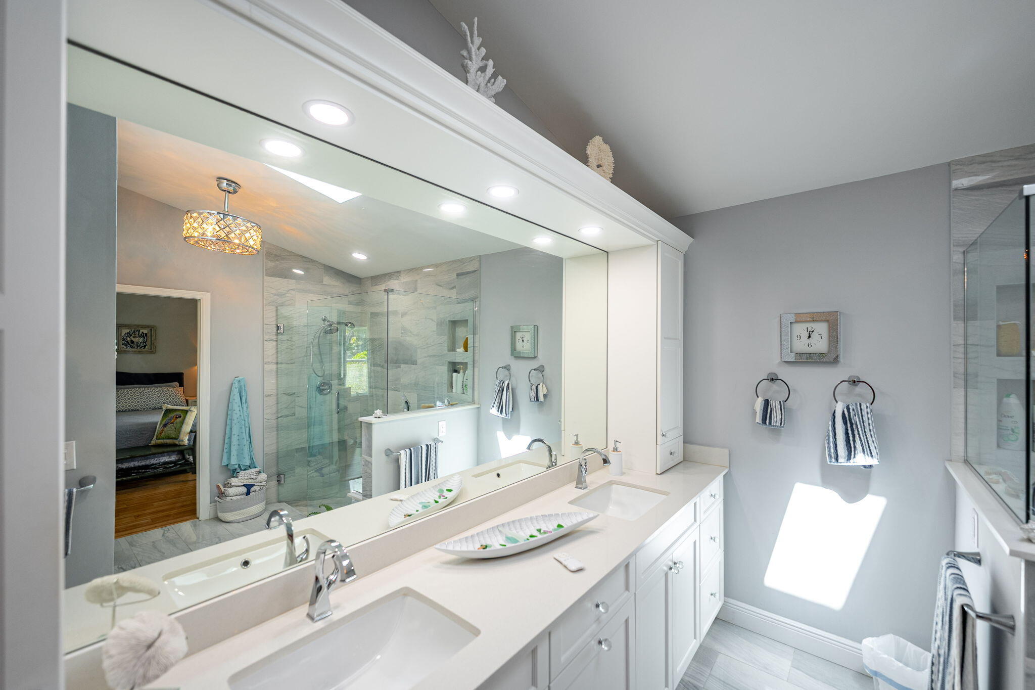 PINE TREE TERRACE - Residential