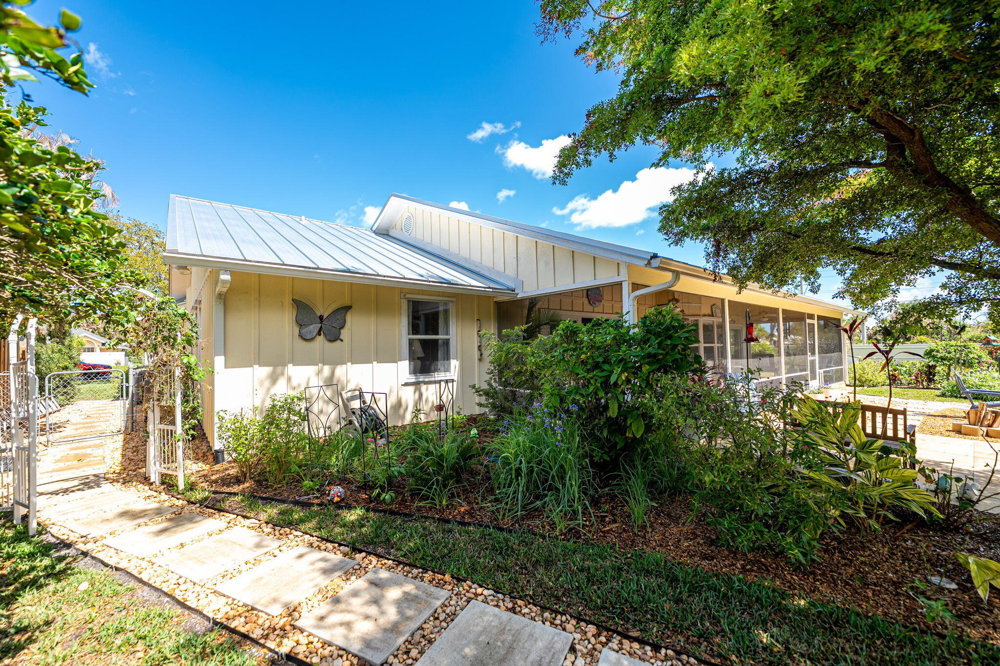 PINE TREE TERRACE - Residential