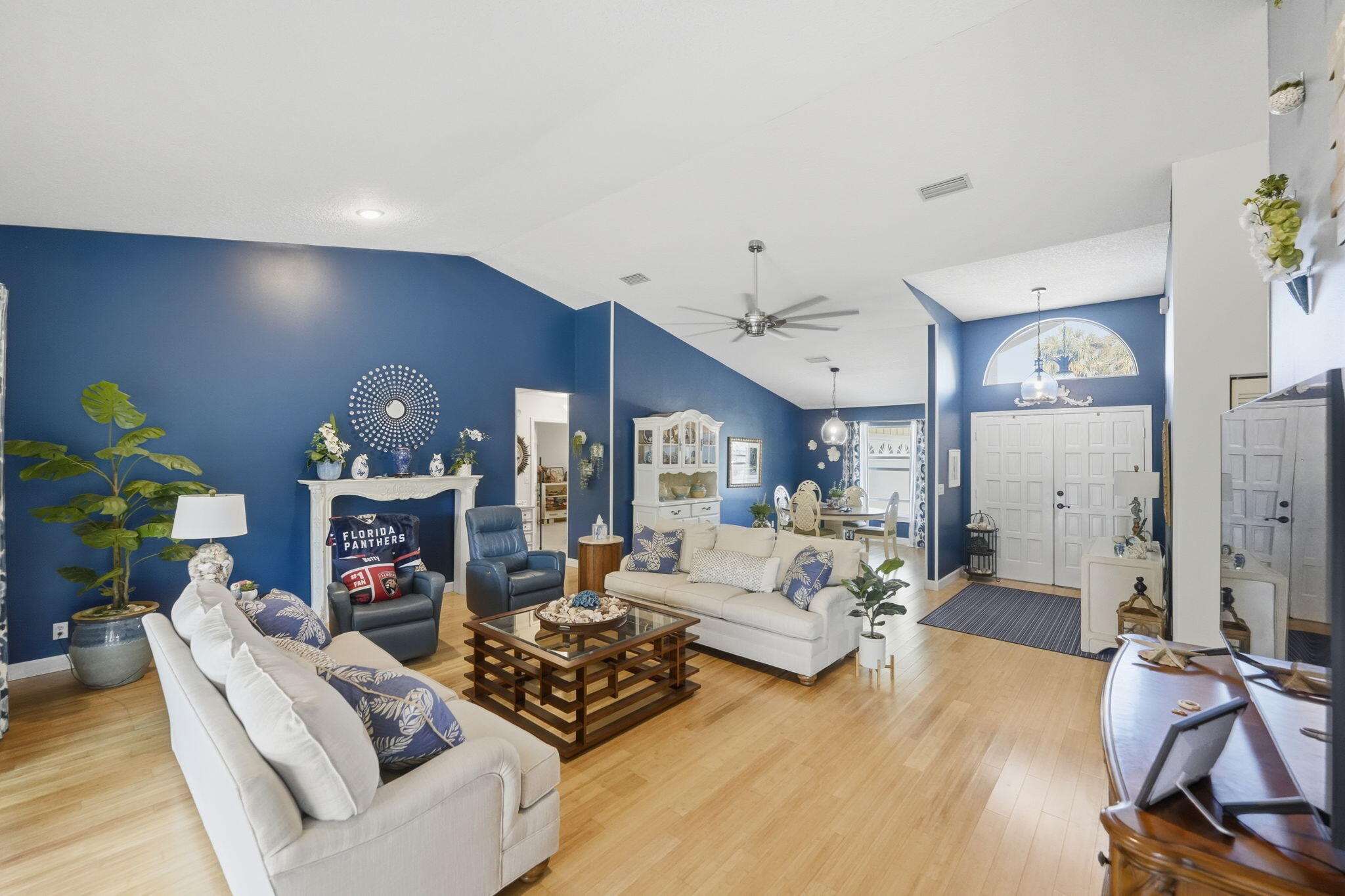 PINE TREE TERRACE - Residential