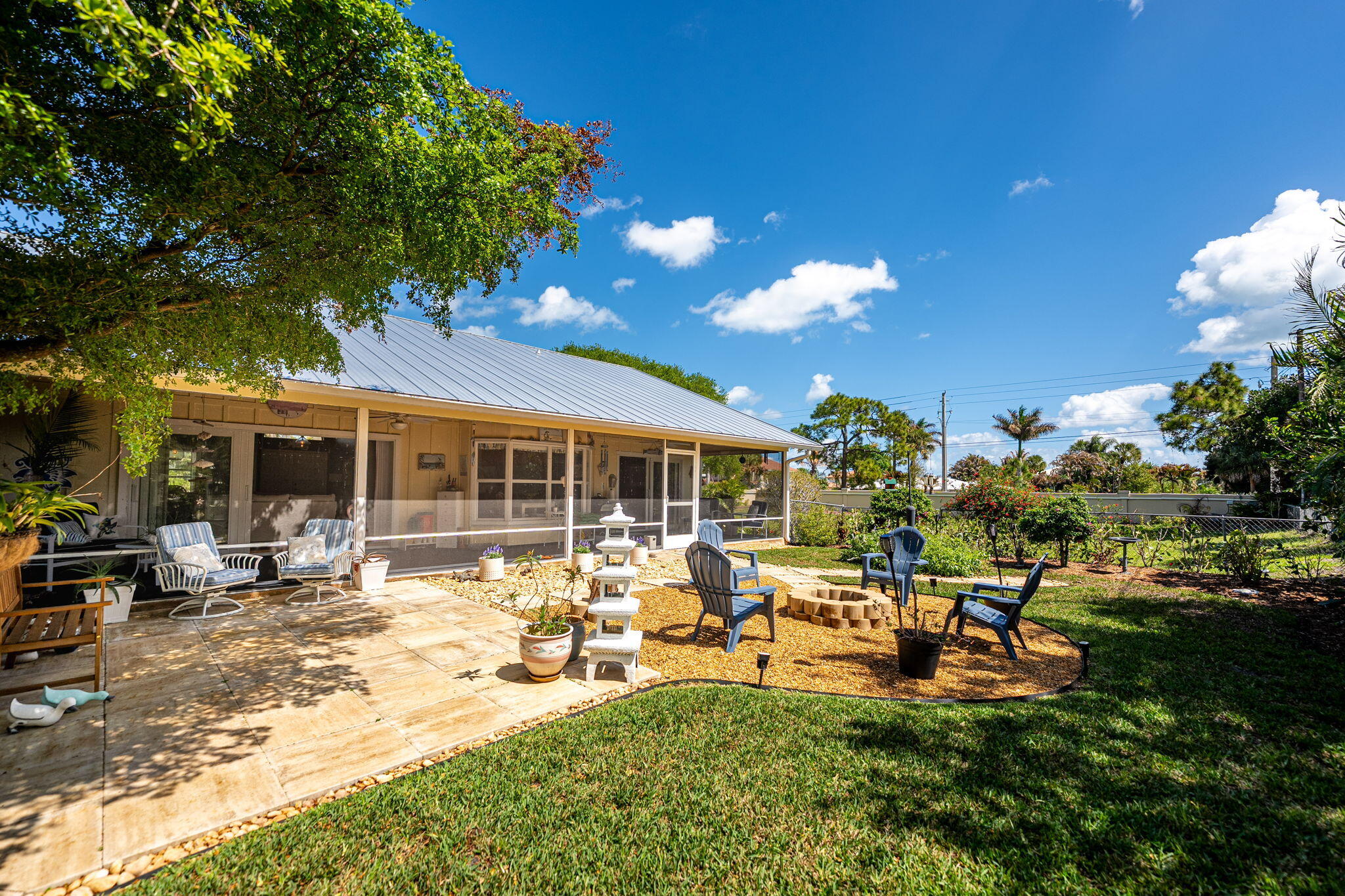 PINE TREE TERRACE - Residential