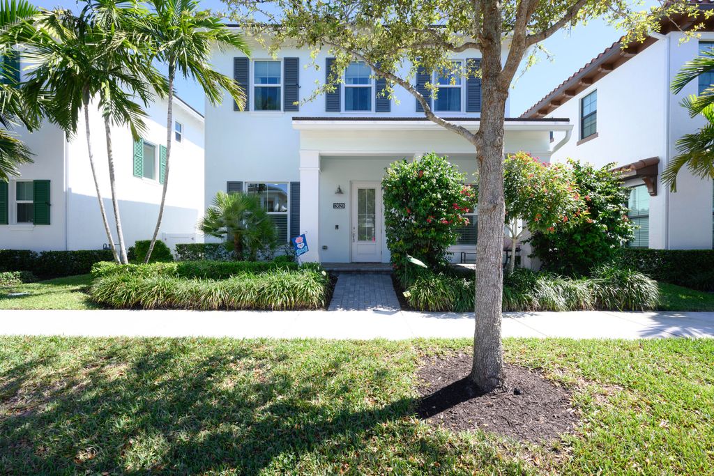 Photo of 13620 Dumont Road, Palm Beach Gardens, FL 33418 (MLS # R11069053)
