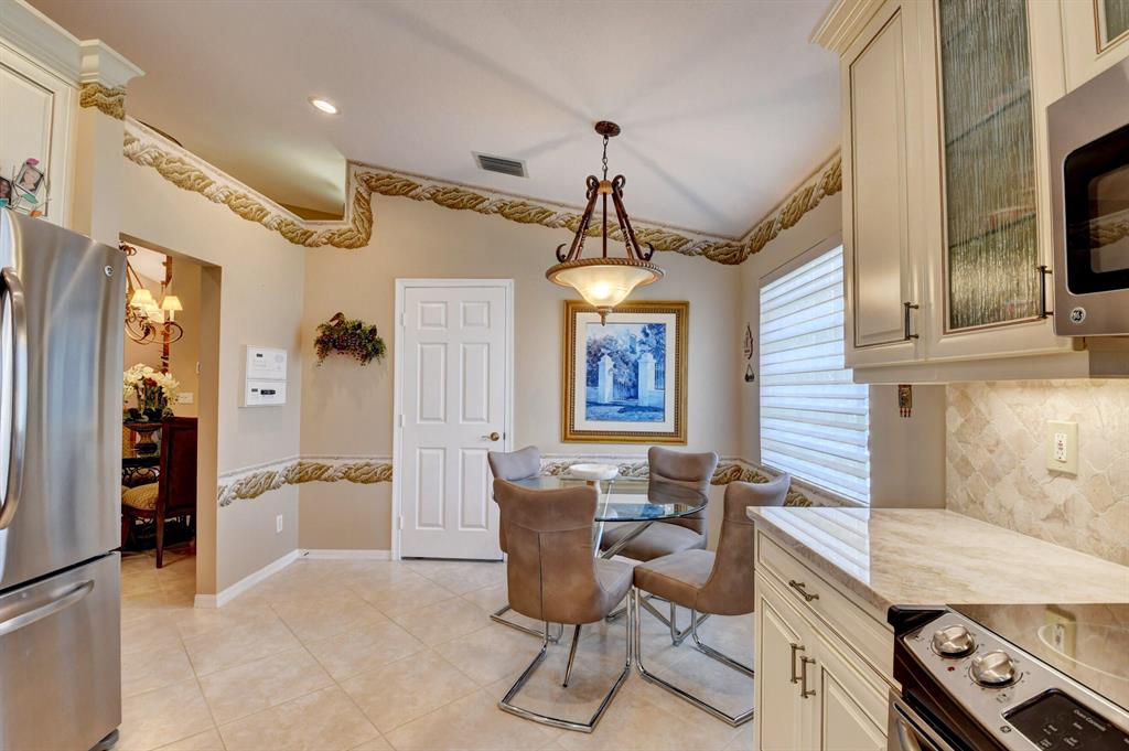 VENETIAN ISLES - Residential