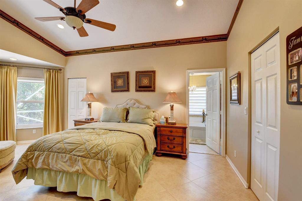 VENETIAN ISLES - Residential