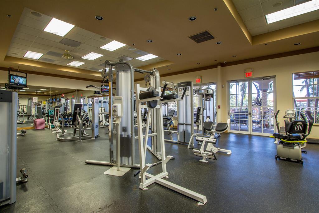 VENETIAN ISLES - Residential