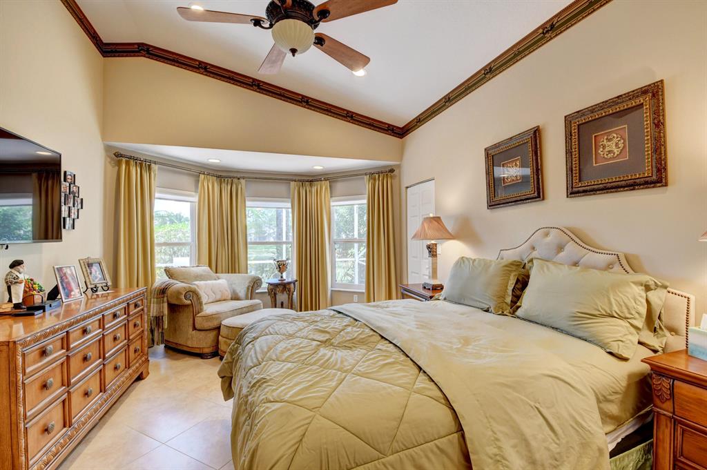 VENETIAN ISLES - Residential