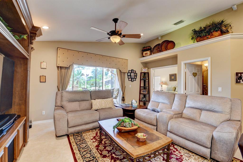 VENETIAN ISLES - Residential