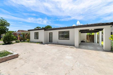 1339 NE 15th Avenue Fort Lauderdale FL 33304