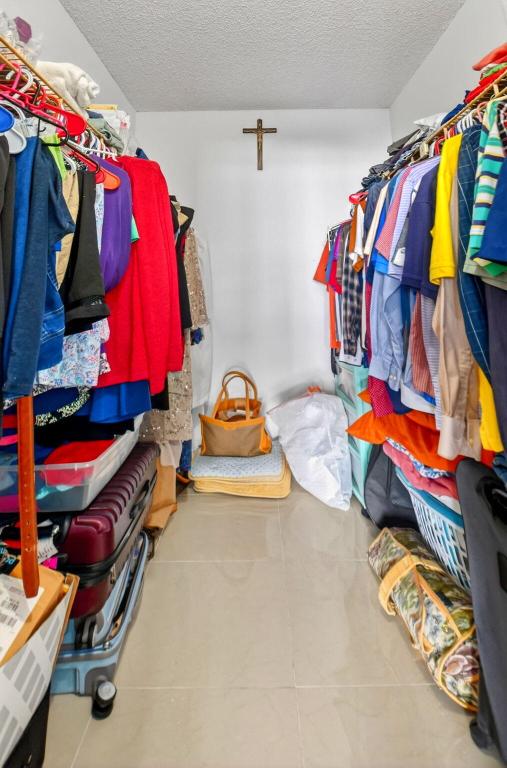 CLARIDGES I CONDO - Residential