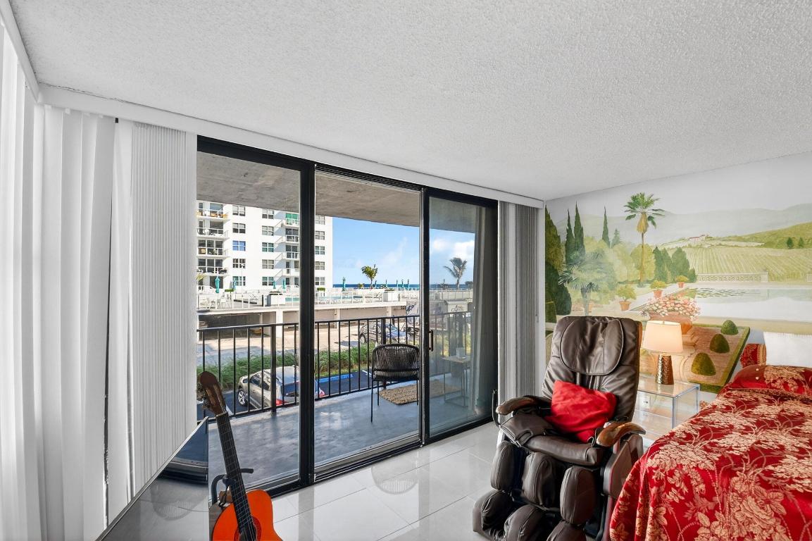 CLARIDGES I CONDO - Residential