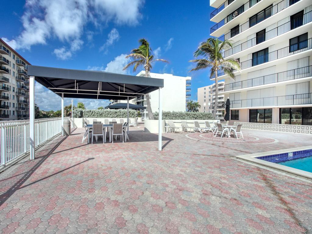 CLARIDGES I CONDO - Residential