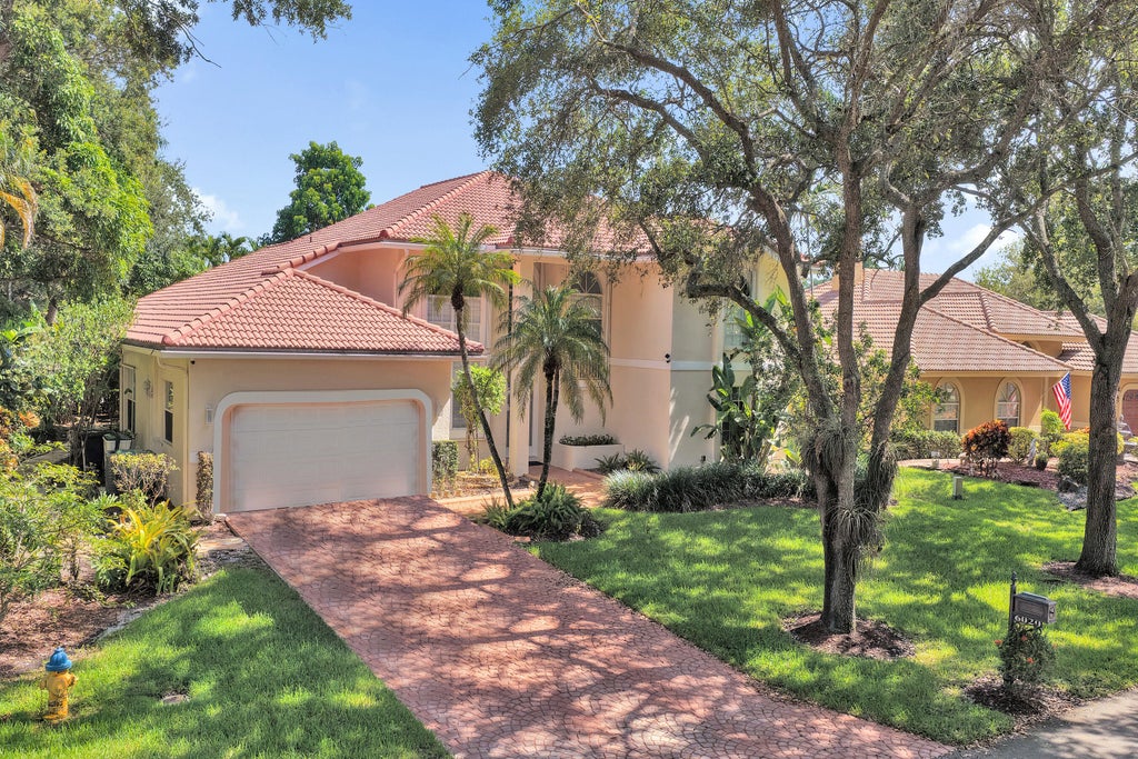 Photo of 6020 NW 61ST Manor, Parkland, FL 33067 (MLS # B26070370)