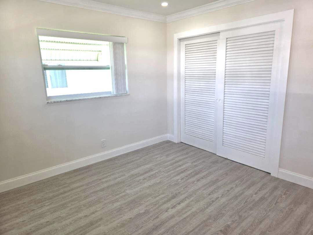PALM BEACH LEISUREVILLE R - Residential