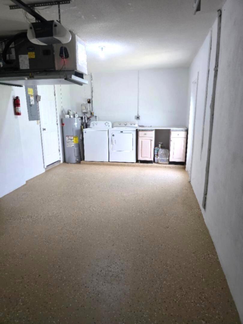 PALM BEACH LEISUREVILLE R - Residential