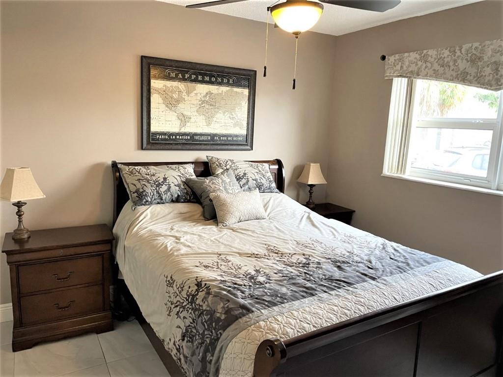 RONOLA APTS - Residential