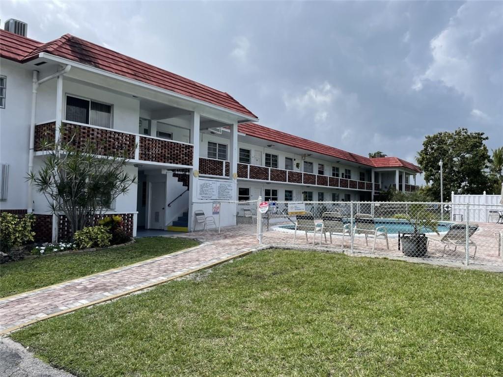 RONOLA APTS - Residential