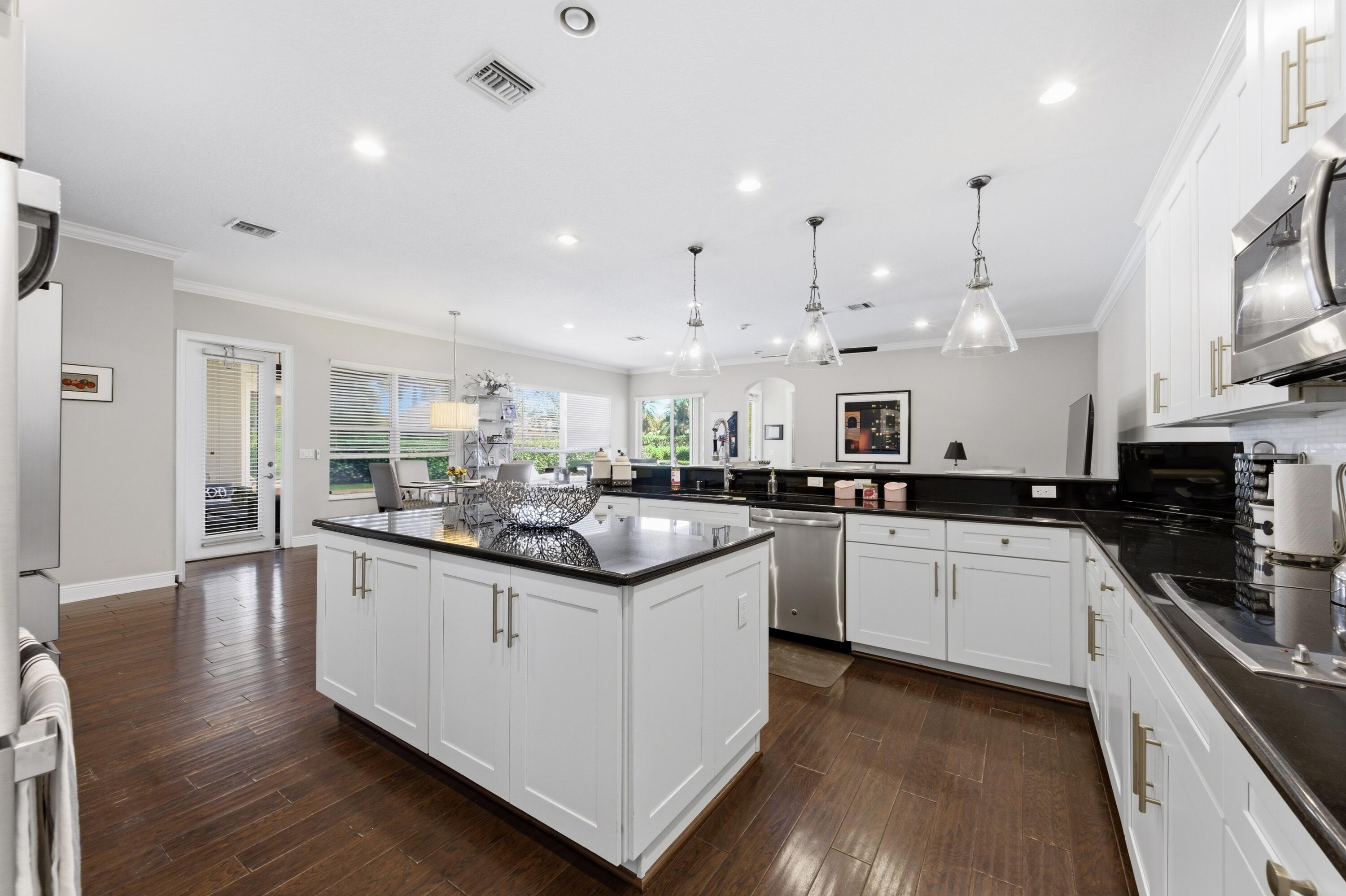 LOXAHATCHEE RESERVE/ rialto - Residential