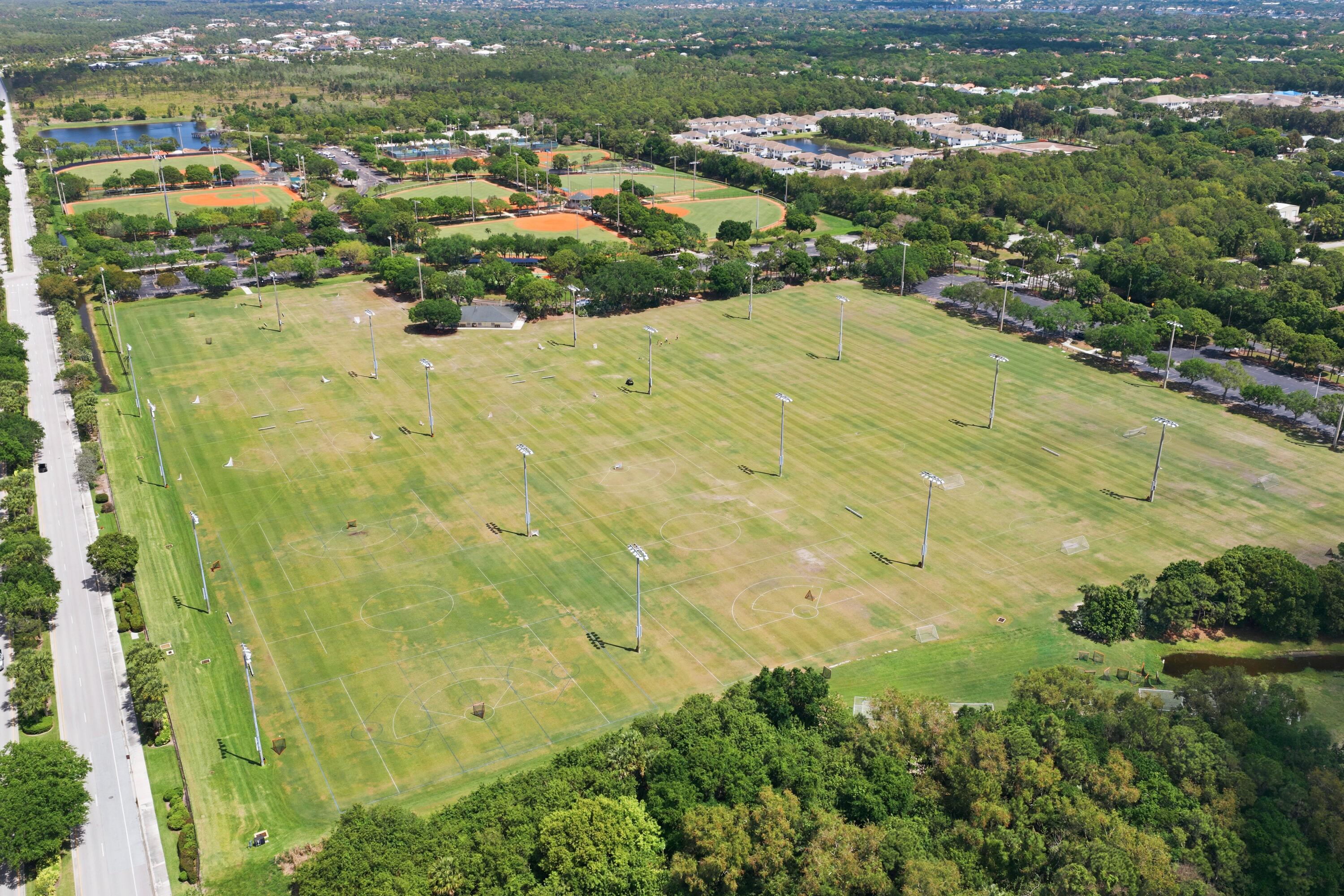 LOXAHATCHEE RESERVE/ rialto - Residential