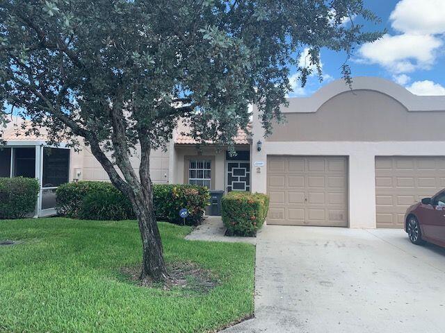 2/2 Villa,1 car garage, eat in kitchen,Tile in living area,wood look floor in bedrooms,NO CARPET, Back Patio with Partial lake view to the left,light and brignt, Low HOA fees, Short walk to active clubhouse with heated pool, tennis and bocce courts,game and exercise rooms,etc.. Close to shopping,restaurants,and entertainment. This magnificient home is a must see !!!
