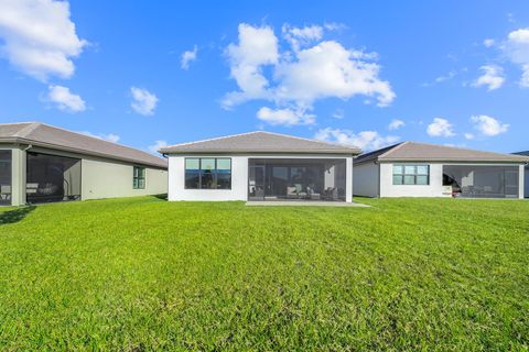 A home in Port St Lucie