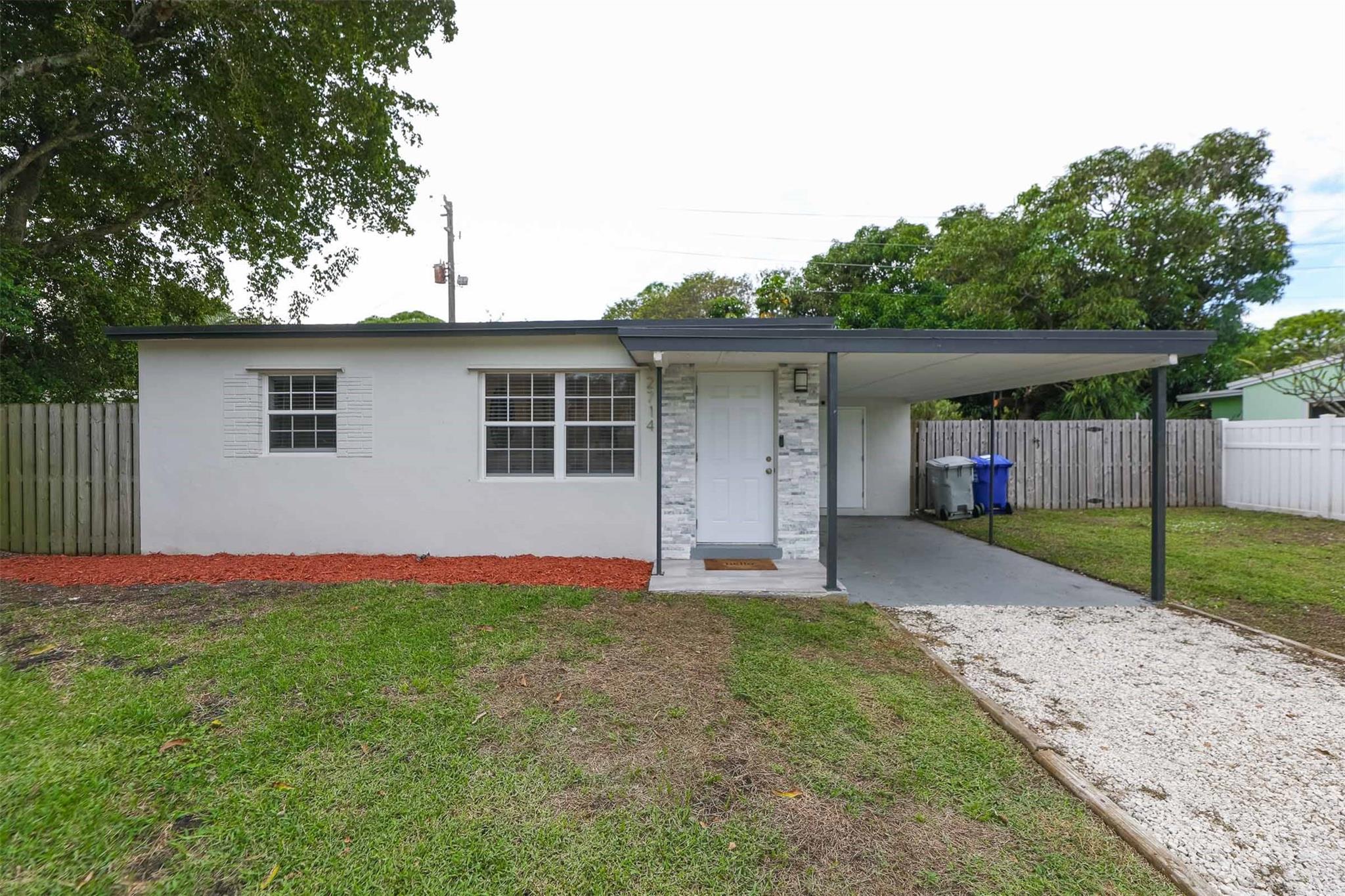 COLLIER MANOR FIRST ADD - Residential