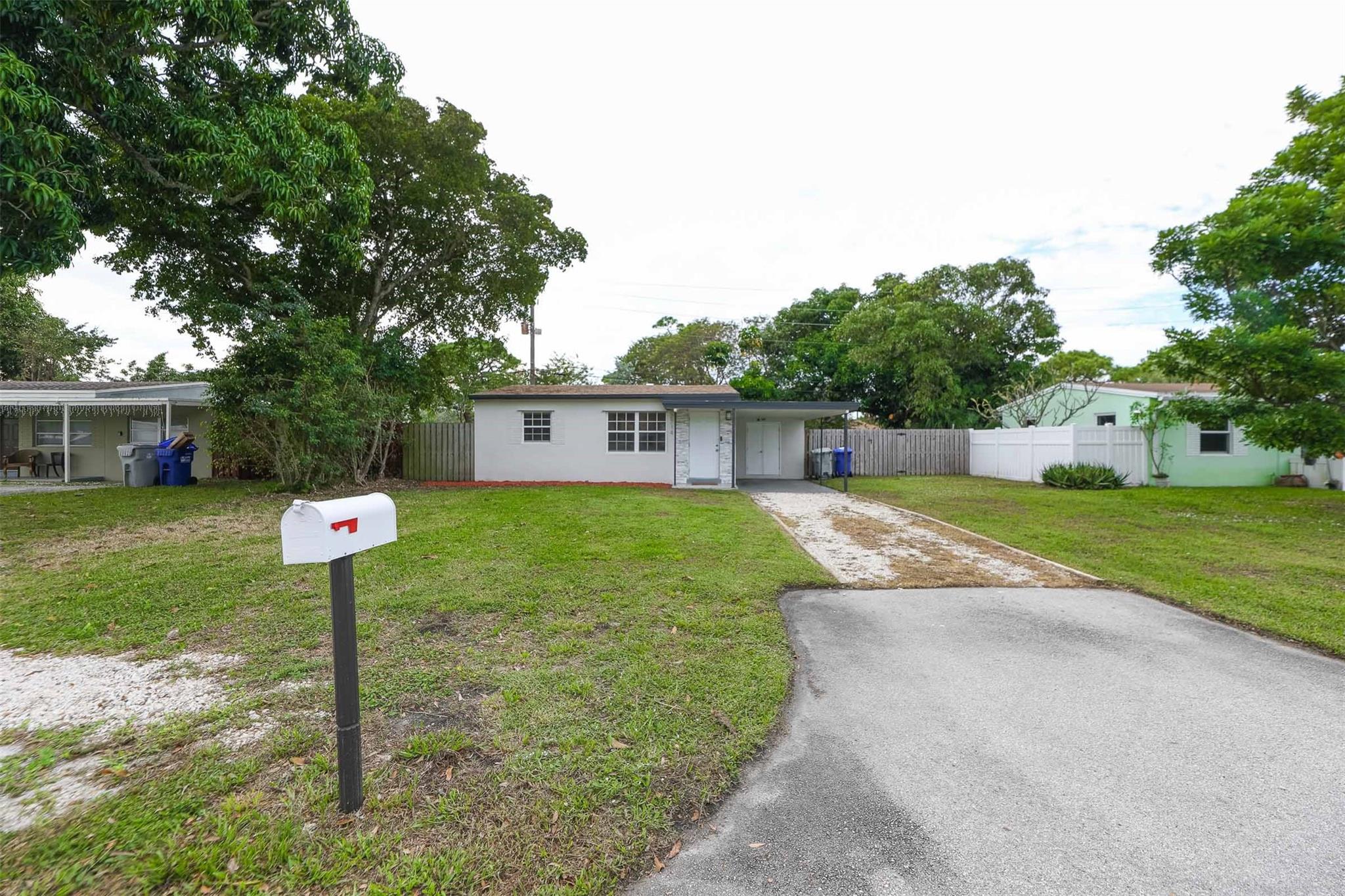COLLIER MANOR FIRST ADD - Residential