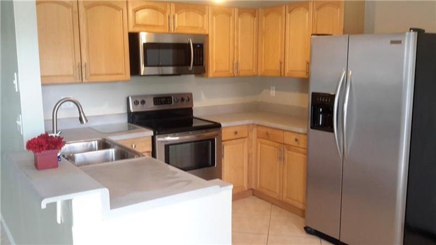 Great location! Three bedroom two bedroom adorable home to call your own! One car garage, single family home with vaulted ceilings in Boca Entrada Estates. Large fenced yard. New appliances, upgraded kitchen and bathrooms. RENTAL DEAL: Pay only first mont h and security deposit equal to one month to move in! One pet under 20 lbs allowed. AVAILABLE IMMEDIATELY!!