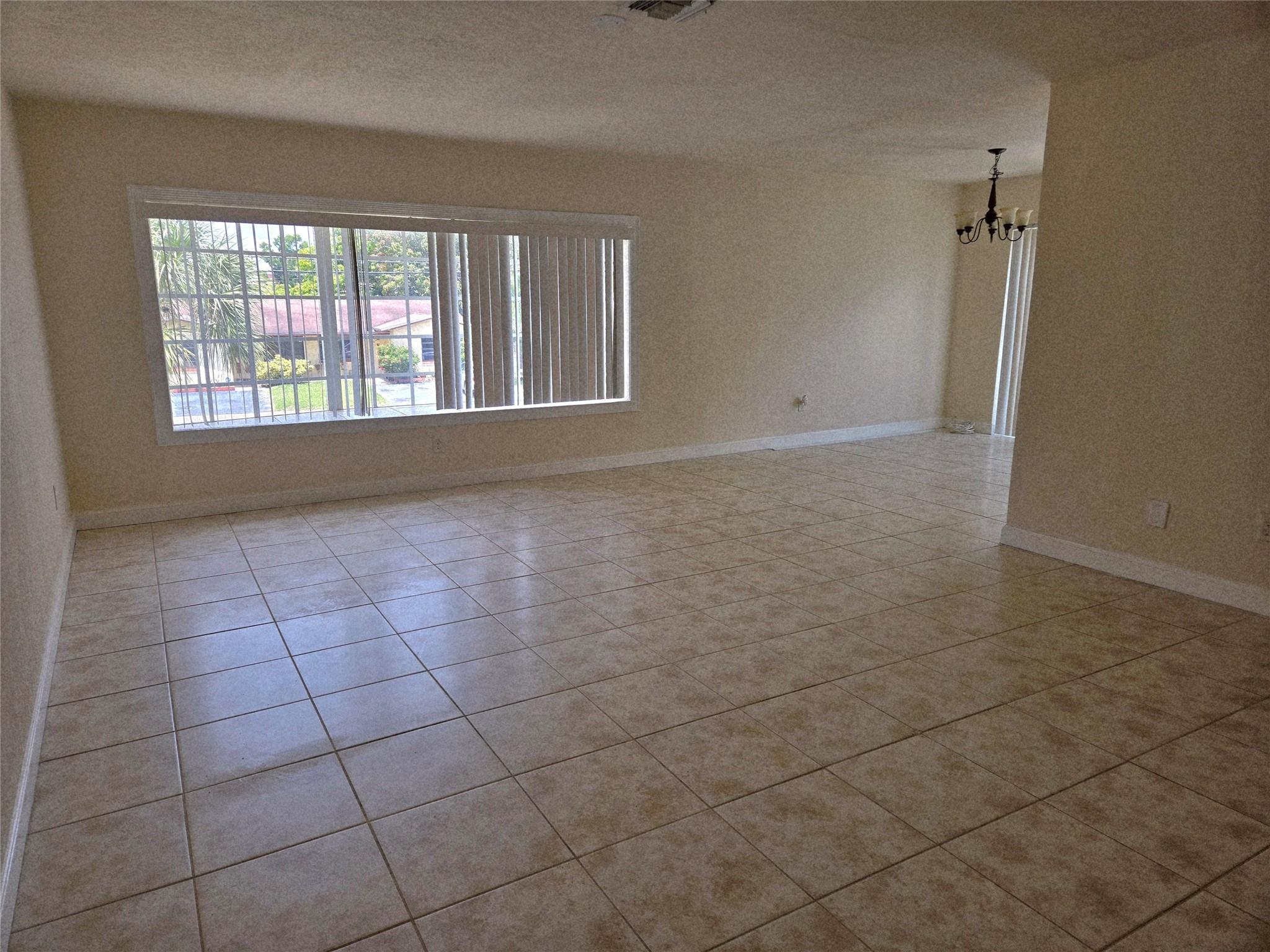 1800 NW 55th Ave 3U