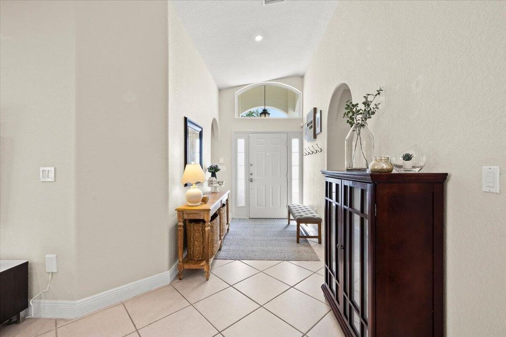 Photo of 14525 NW 88th Avenue, Miami Lakes, FL 33018 (MLS # B26017599)