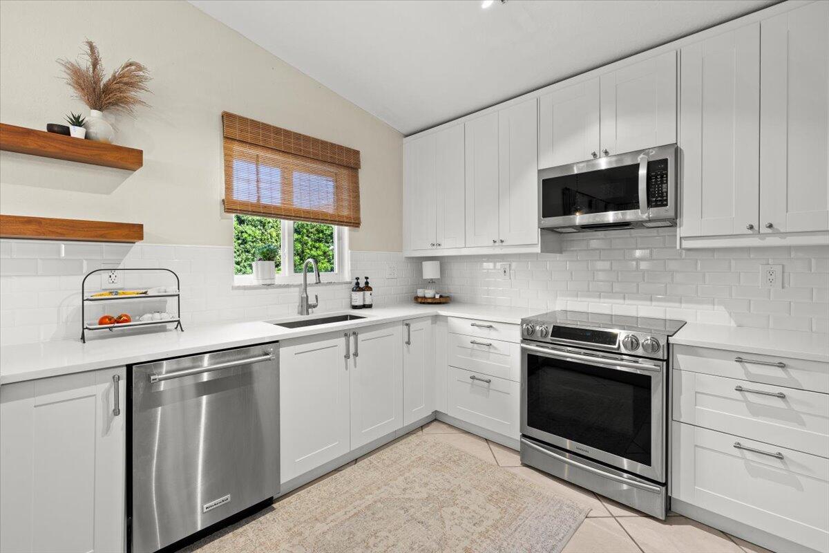 Serenity Pointe - Residential