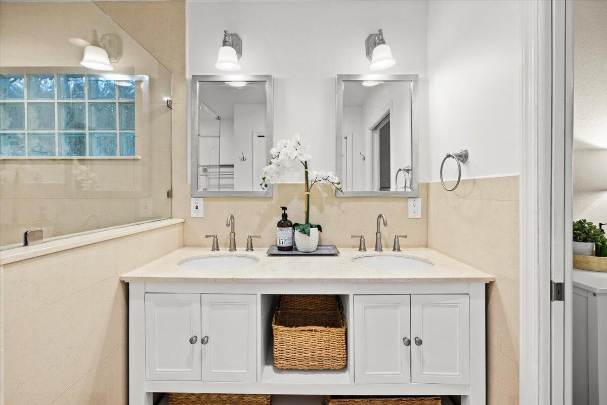 Serenity Pointe - Residential